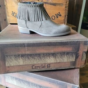 Circle G suede booties with fringe